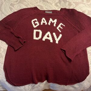 Wooden Ships “Game Day” sweater size M/L